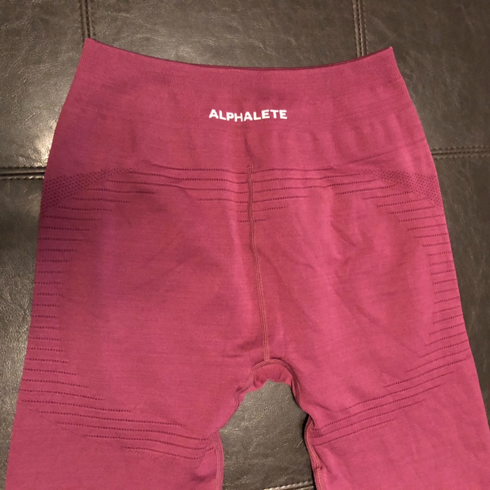 Alphalete Ozone Legging Raspberry Women's Large EUC! - Picture 5 of 12